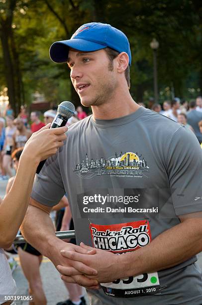 Jake Pavelka attends the Rock 'n' Roll Chicago Half Marathon on August 1, 2010 in Chicago, Illinois.