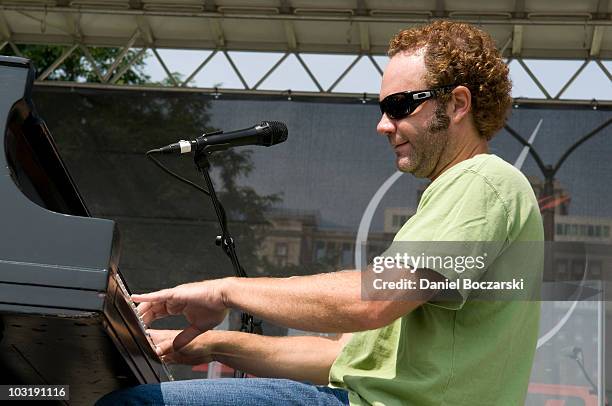 John Ondrasik of Five for Fighting performs during the Rock 'n' Roll Chicago Half Marathon on August 1, 2010 in Chicago, Illinois.