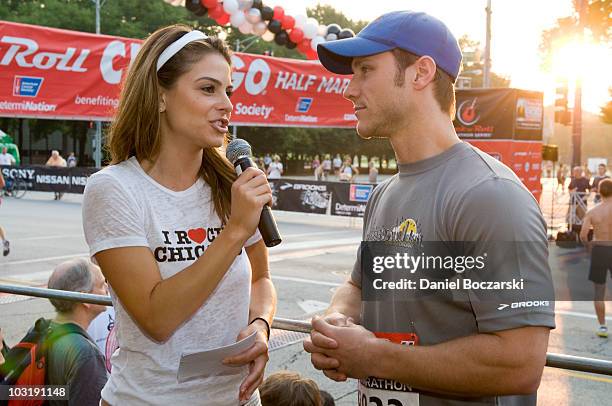 Maria Menounos and Jake Pavelka attend the Rock 'n' Roll Chicago Half Marathon on August 1, 2010 in Chicago, Illinois.