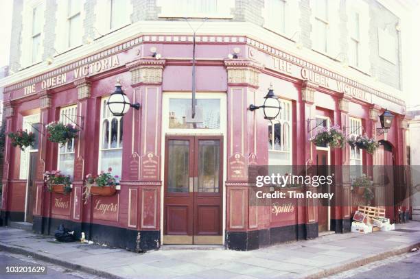 The Queen Victoria, a fictional public house from the television soap opera 'Eastenders', circa 1995. It is located at the BBC Elstree Centre in...