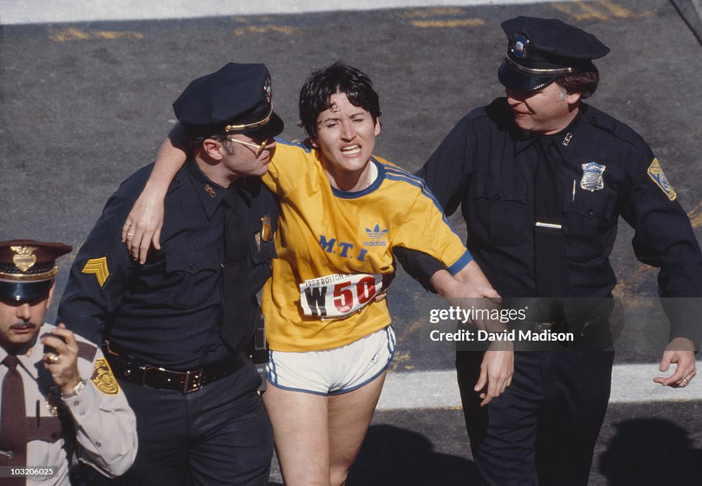 Rosie Ruiz Finishes Boston Marathon