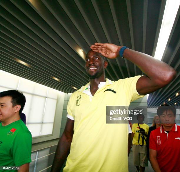 American basketball player Kevin Garnett of Boston Celtics visits the shoe factory at Anta headquarters on August 3, 2010 in Jinjiang, China.