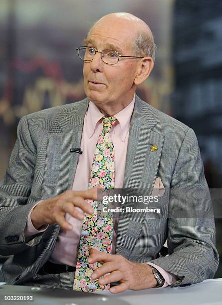 Gary Rilling 64 19 Gary Shilling Stock Photos, High-Res Pictures, and Images - Getty Images