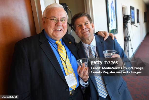 Kings Color Commentator 36 Bob Miller Jim Fox Photos & High Res Pictures - Getty Images
