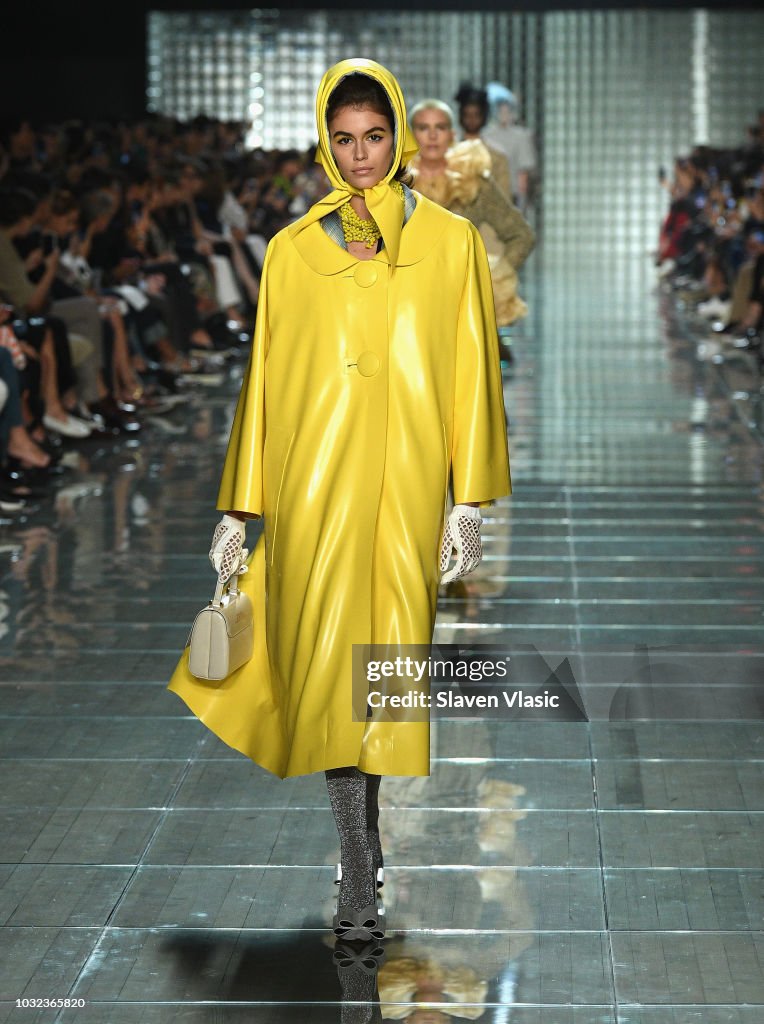 Marc Jacobs Spring 2019 Runway