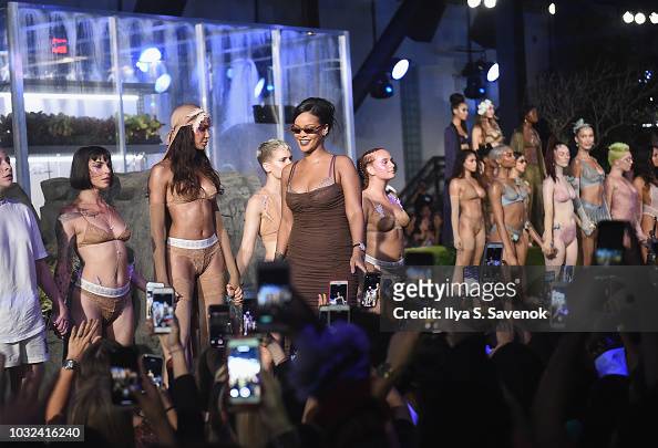 557 Savage X Fenty Runway Stock Photos, High-Res Pictures, and Images -  Getty Images
