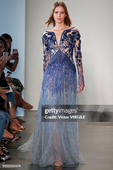 Pamella Roland - Runway - September 2018 - New York Fashion Week Pamella Roland - Runway - September 2018 - New York Fashion Week