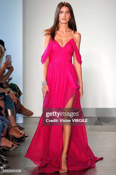 Pamella Roland - Runway - September 2018 - New York Fashion Week Pamella Roland - Runway - September 2018 - New York Fashion Week