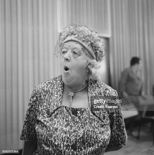 Meg Rutherford Rutherford Photos and Premium High Res Pictures - Getty Images