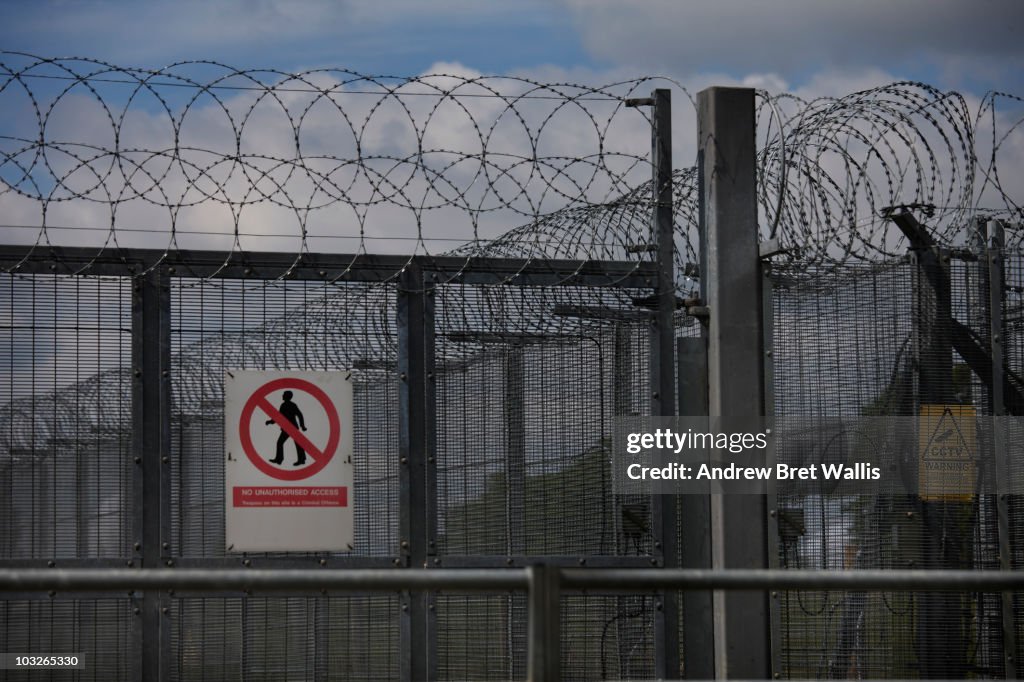 Warning Perimeter Protection Sign View Of Warning Signage On High Perimeter Security High-Res Stock Photo ...