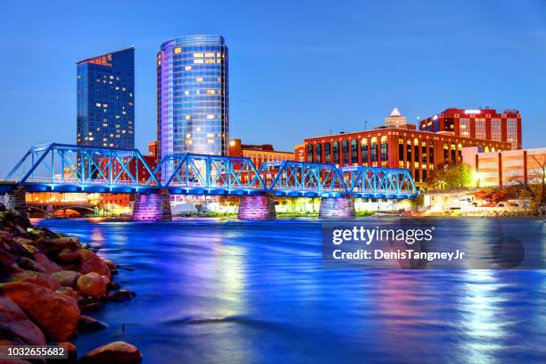 grand rapids, michigan - grand rapids - michigan stock-fotos und bilder