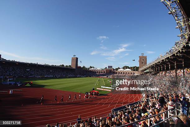 General view of the women's 5000m during the IAAF Diamond League meeting at the Olympic Stadium on August 6, 2010 in Stockholm, Sweden.