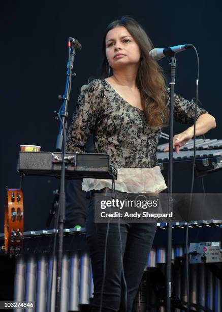 Hope Sandoval Photos and Premium High Res Pictures - Getty Images