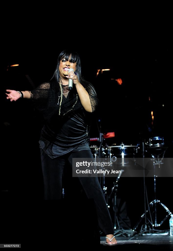 Tito Nieves And Issac Delgado Featuring La India In Concert