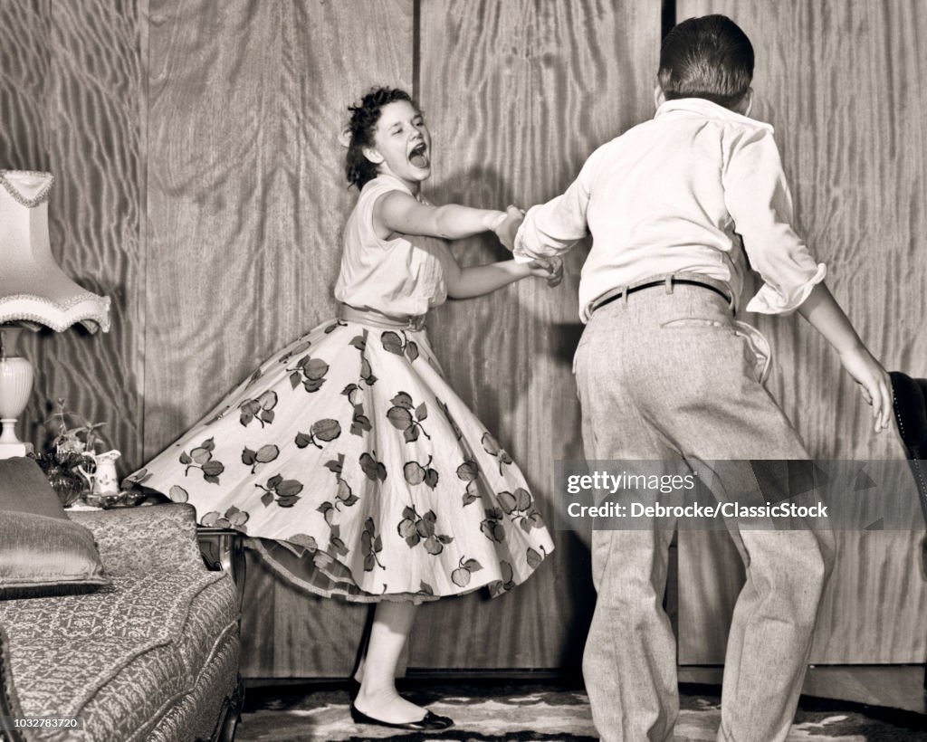 1950s TEENAGE COUPLE BOY...