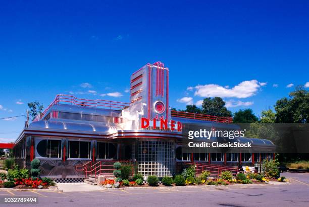 1990s CLASSIC ART DECO STYLE DINER HYDE PARK NEW YORK USA