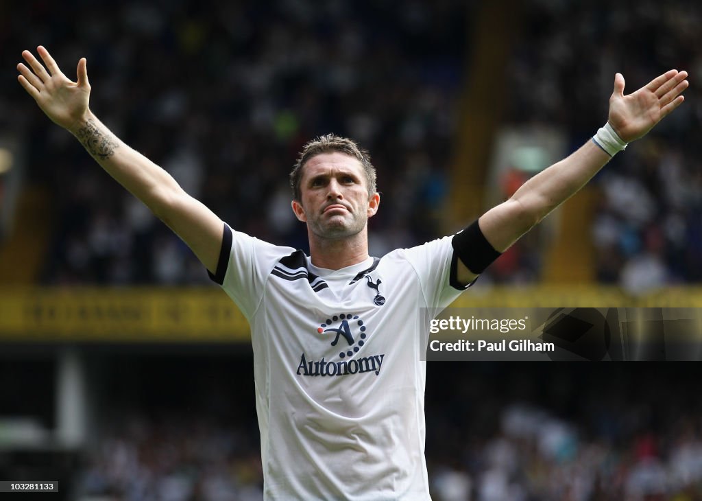 Tottenham Hotspur v Fiorentina