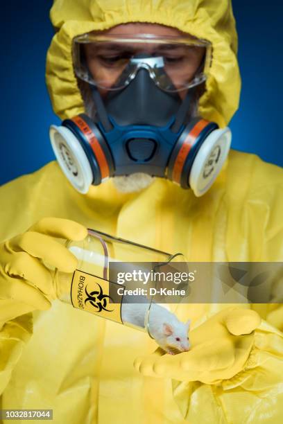 Protection Lab Protection Suits Photos and Premium High Res Pictures - Getty Images