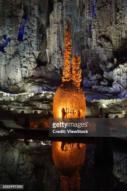 zhijin cave in guizhou province bijie city world geological park - guizhou province foto e immagini stock