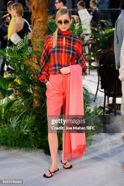 Model poses at the Johnstons of Elgin presentation during London Fashion Week September 2018 at Waldorf Hotel, on September 14, 2018 in London,...