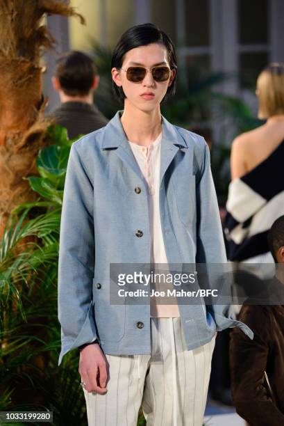Model poses at the Johnstons of Elgin presentation during London Fashion Week September 2018 at Waldorf Hotel, on September 14, 2018 in London,...