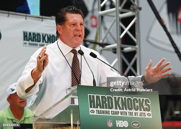Gary Buttle 67 Greg Buttle Photos & High Res Pictures - Getty Images