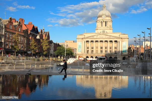 old market square, nottingham - nottingham market square stock pictures, royalty-free photos & images