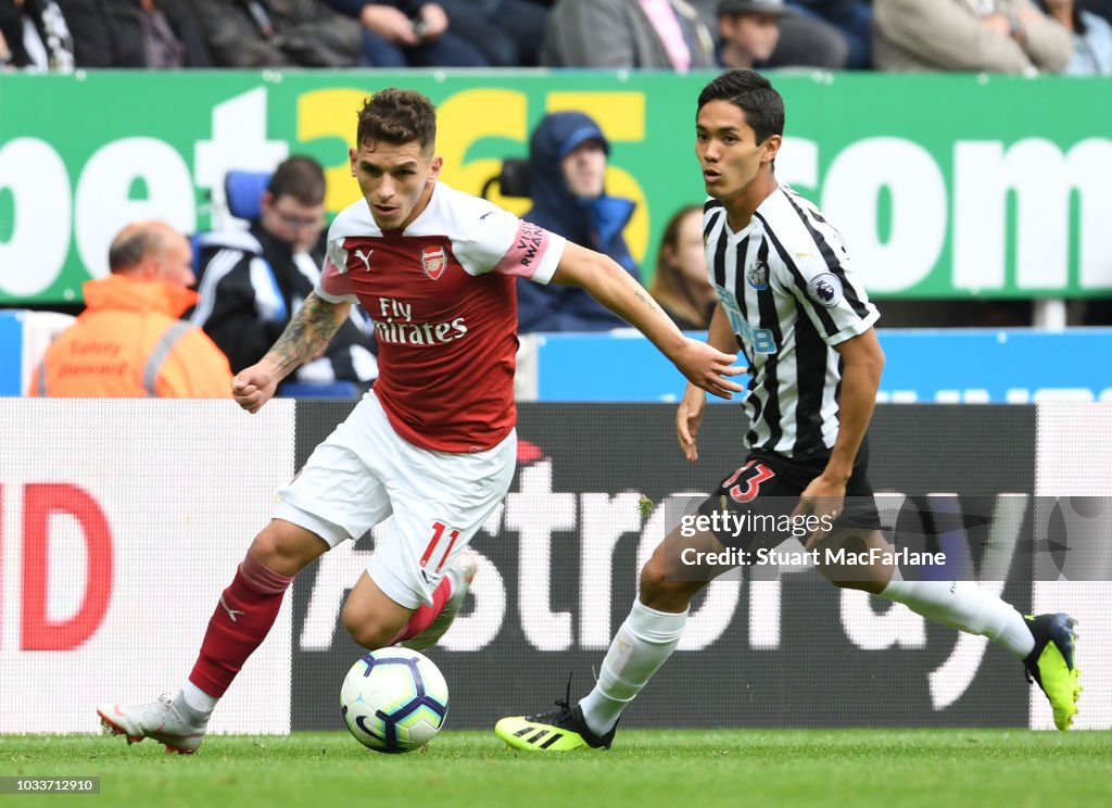 Newcastle United v Arsenal FC - Premier League