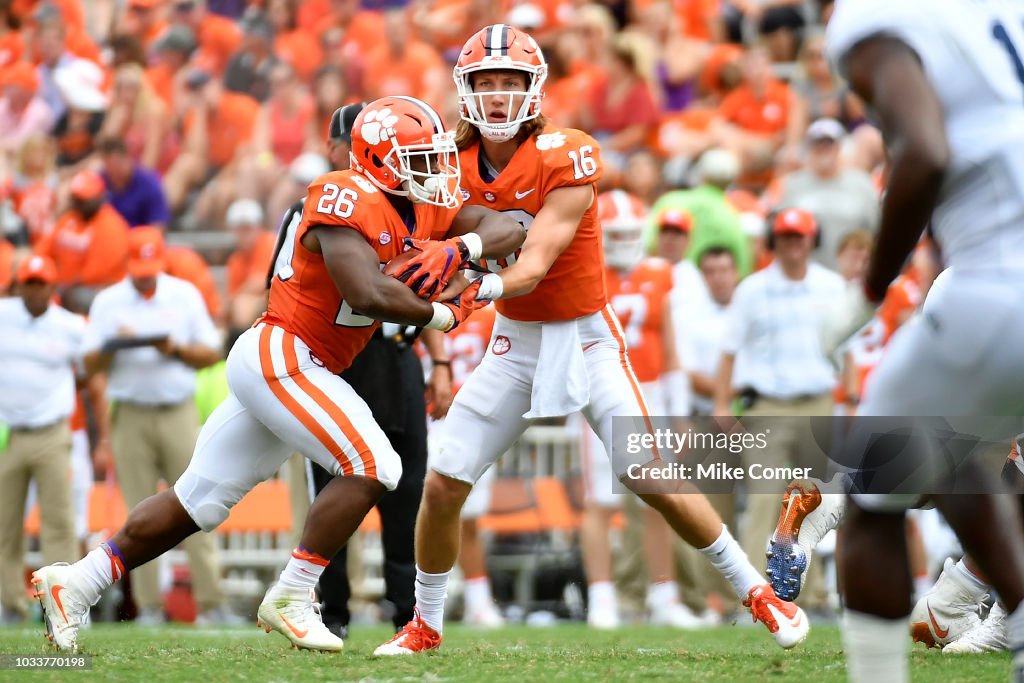 Georgia Southern v Clemson