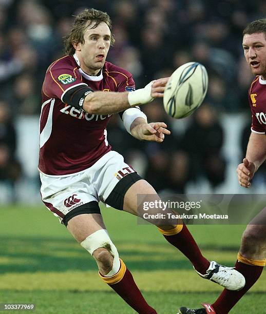 Matt Saunders of Southland passes during the round three ITM Cup match between Southland and Counties Manukau at Rugby Park Stadium on August 14,...