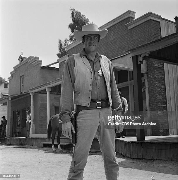 James Arness as Marshal Matt Dillon in "How to Kill a Friend". Image dated July 15, 1958.