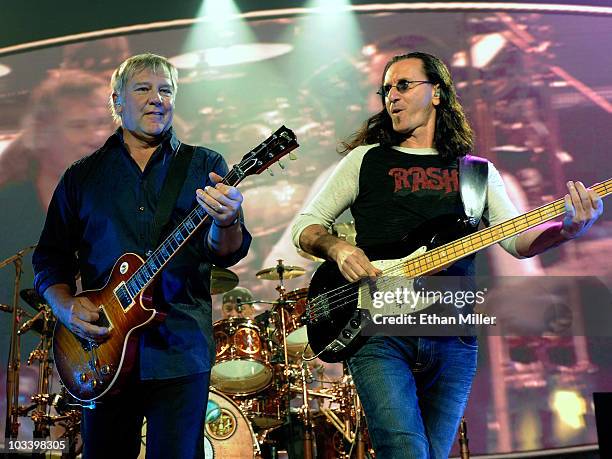 Rush From 10,686 Rush Band Stock Photos, High-Res Pictures, and Images - Getty Images
