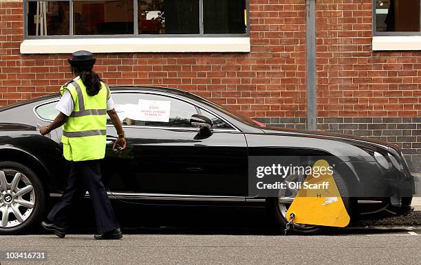 Parking Enforcement Photos and Premium High Res Pictures - Getty Images