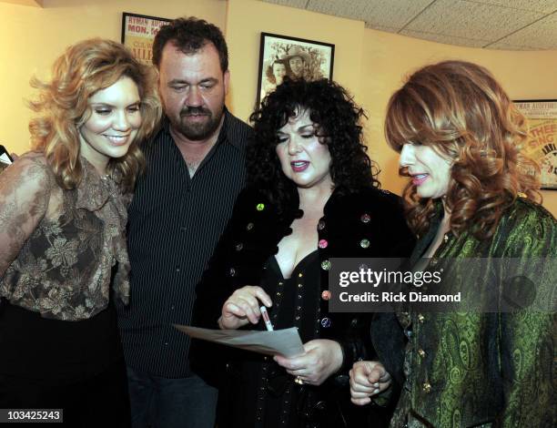 Singer/Songwriter Alison Krauss, Musician Dan Tyminski of Alison Krauss & Union Station join Ann Wilson and Nancy Wilson of the Rock Group HEART...