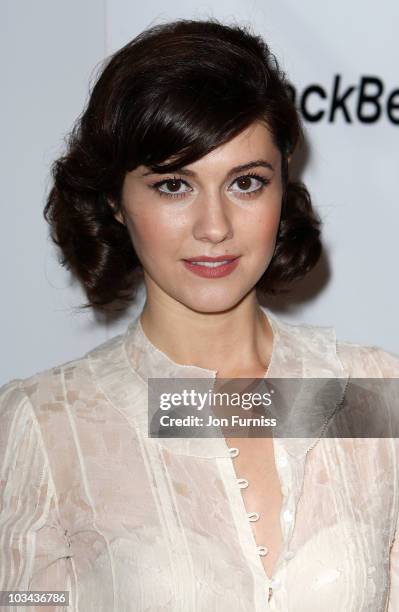 Actress Mary Elizabeth Winstead attends the European premiere of 'Scott Pilgrim vs The World' at Empire Leicester Square on August 18, 2010 in...