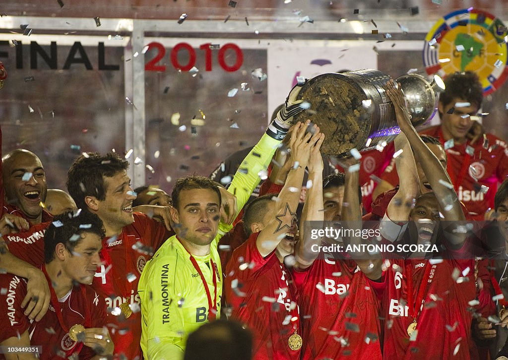 Brazil's Internacional team captain Boli