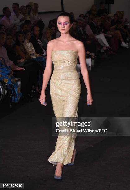 Model walks the runway at the Kolchagov Barba show during London Fashion Week September 2018 at The BFC Show Space on September 16, 2018 in London,...