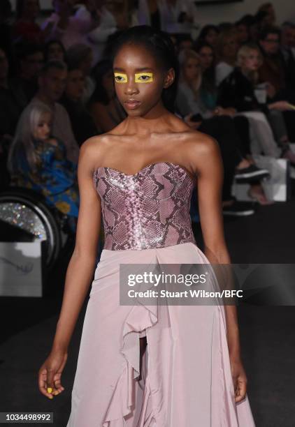 Model walks the runway at the Kolchagov Barba show during London Fashion Week September 2018 at The BFC Show Space on September 16, 2018 in London,...