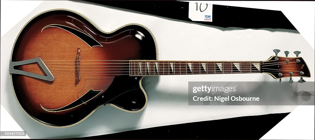 Rickenbacker Arch-Top
