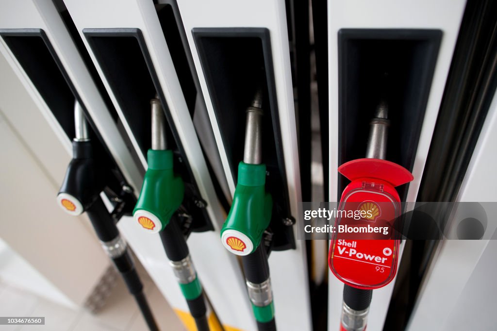 Shell Diesel Button Color coded pump handles for diesel, unleaded and Shell V-power fuels ...