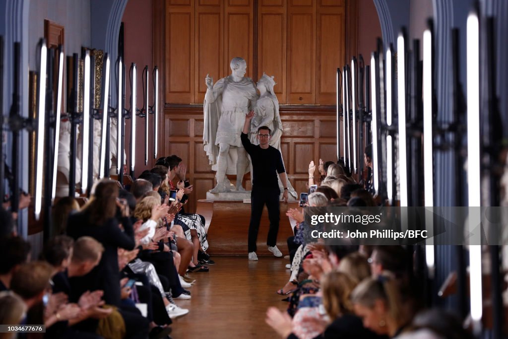 ERDEM - Runway - LFW September 2018