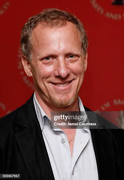 Producer/Director Rob Epstein attends the Monday Nights with Oscar Presentation of "The Times of Harvey Milk" on June 23, 2008 at the Directors Guild...