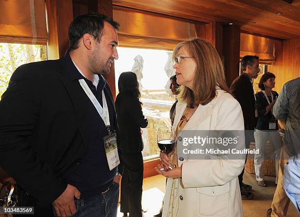 Cevin Cathell 38 Karim Chrobog Stock Photos, High-Res Pictures, and Images - Getty Images