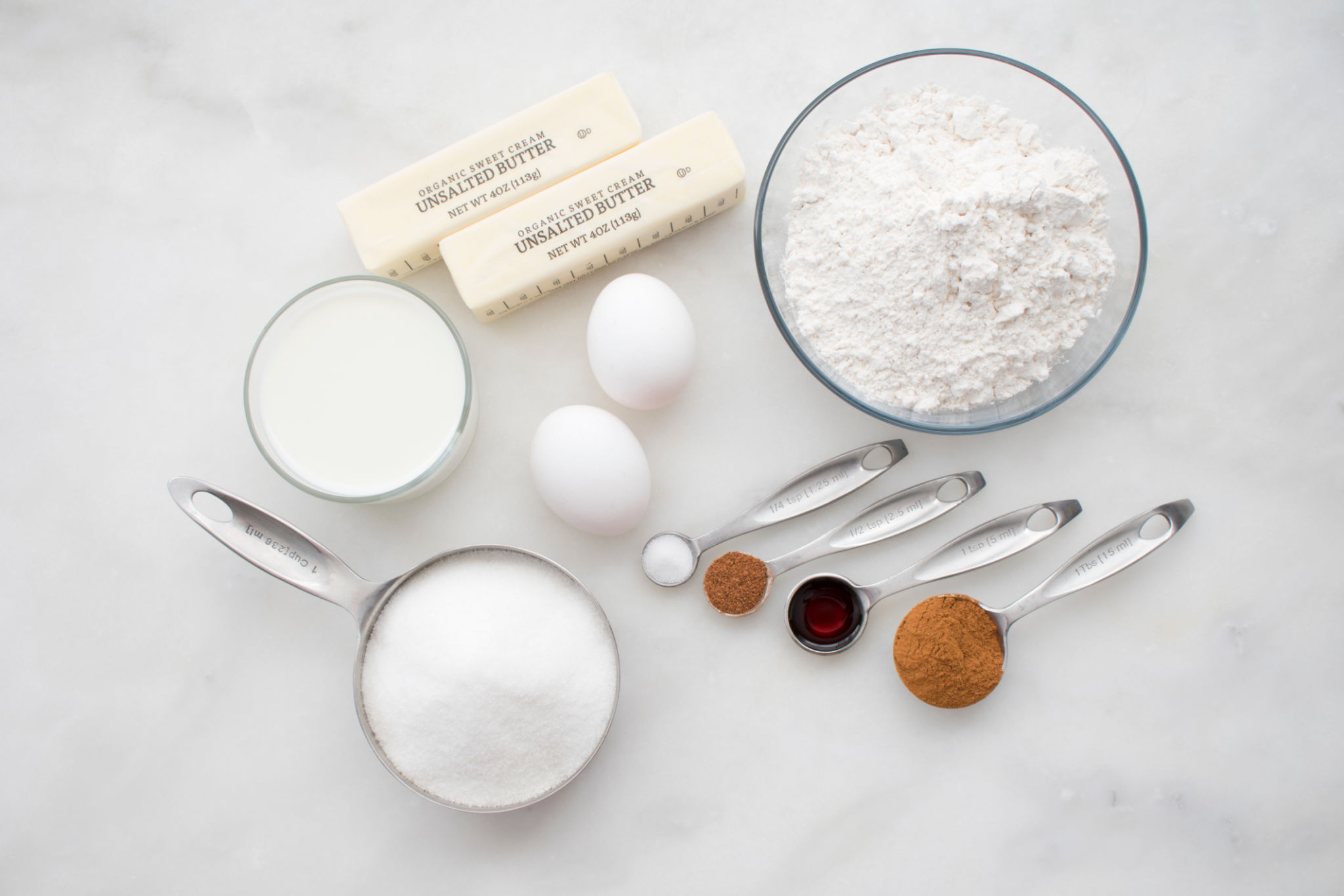 measuring cups baking