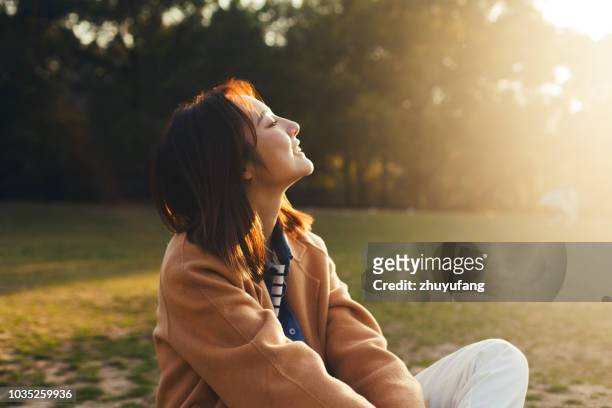 beautiful portrait of a young woman - public park design stock pictures, royalty-free photos & images