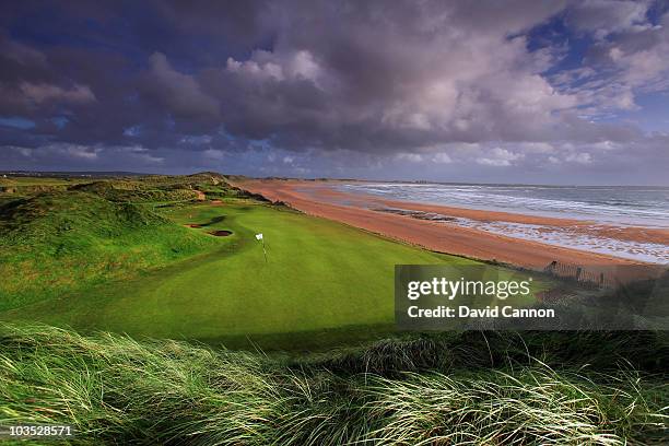53 Doonbeg Golf Club Stock Photos, High-Res Pictures, and Images ...