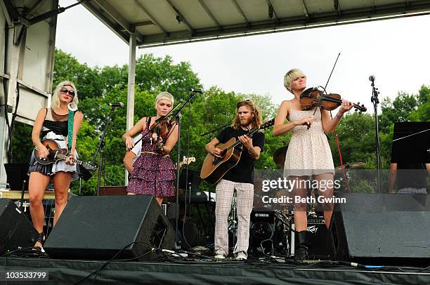 Frank Rische 23 Amber Dawn Rische Stock Photos, High-Res Pictures, and Images ...