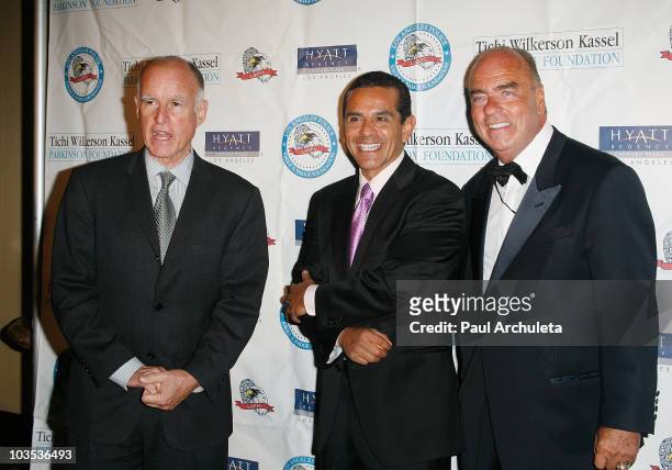 California Attorney General Jerry Brown, LA Mayor Antonio Villaraigosa and Eagle & Badge Foundation president Arthur M. Kasse arrive at the Eagle &...