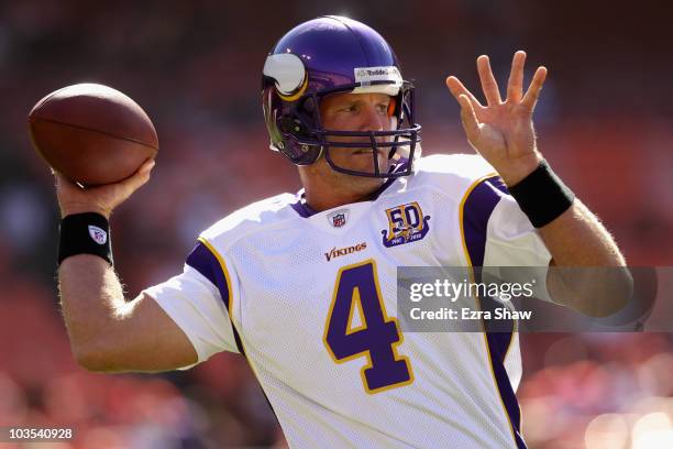 Brett Favre of the Minnesota Vikings warms up before their preseason game against the San Francisco 49ers at Candlestick Park on August 22, 2010 in...