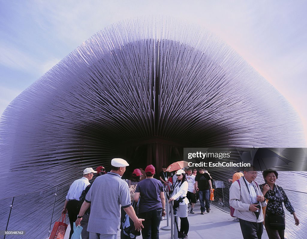 People visiting the UK Pavilion at Expo Shanghai